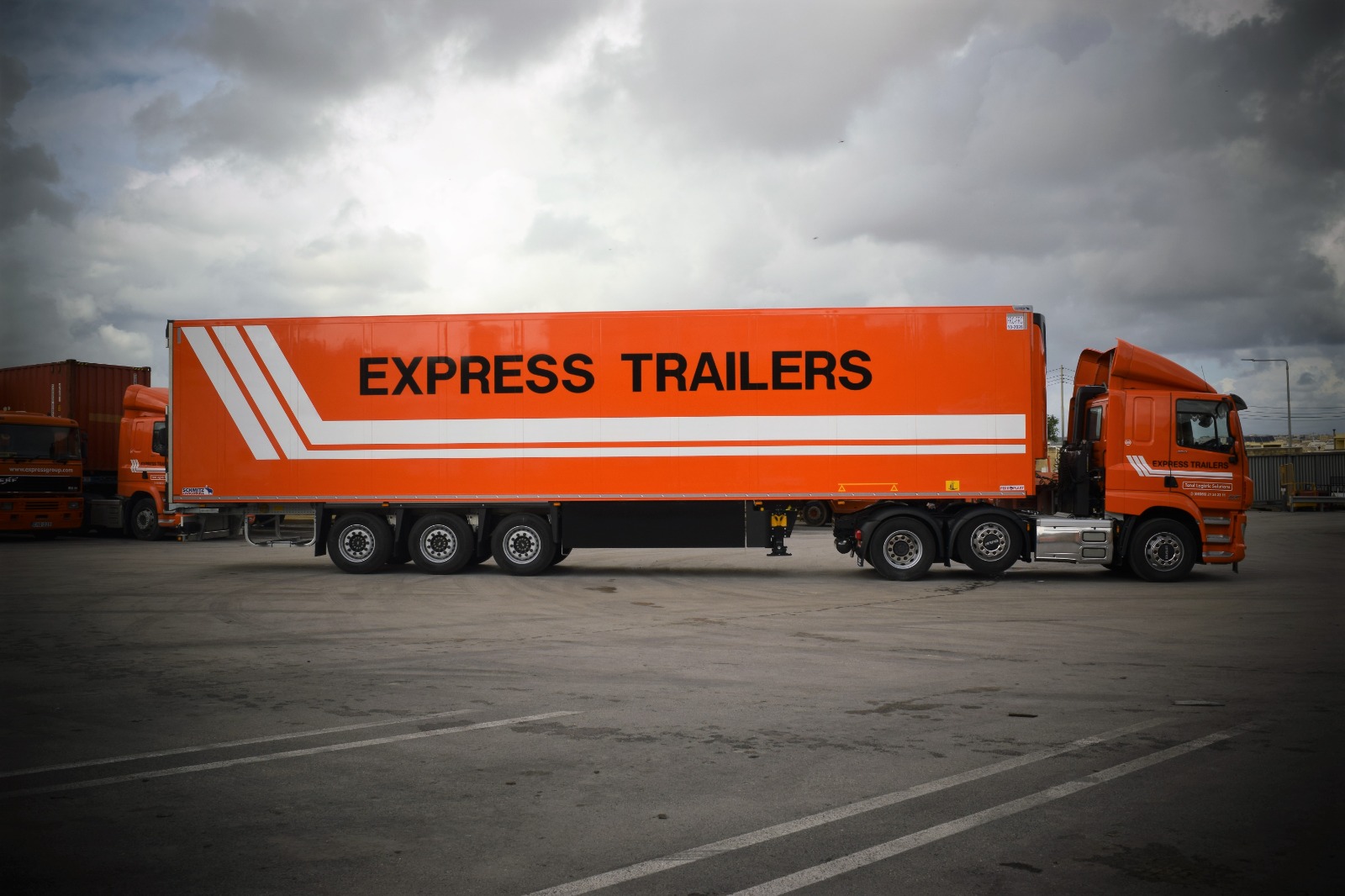 Express Trailers 
