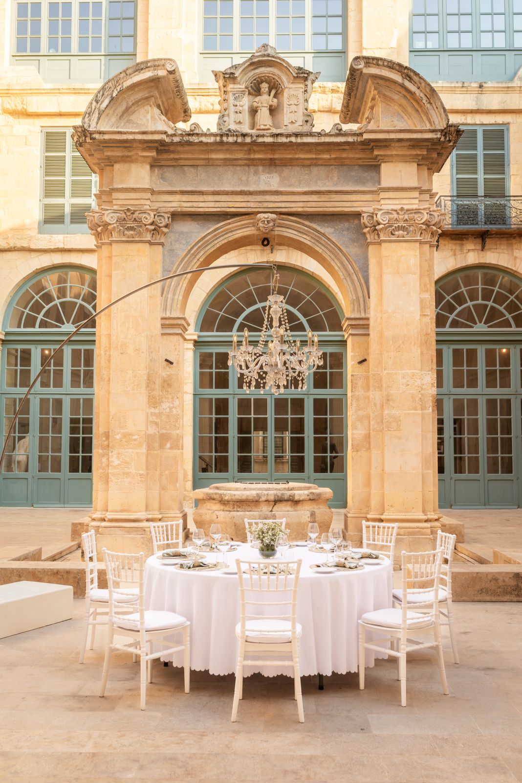 MUZA Restaurant