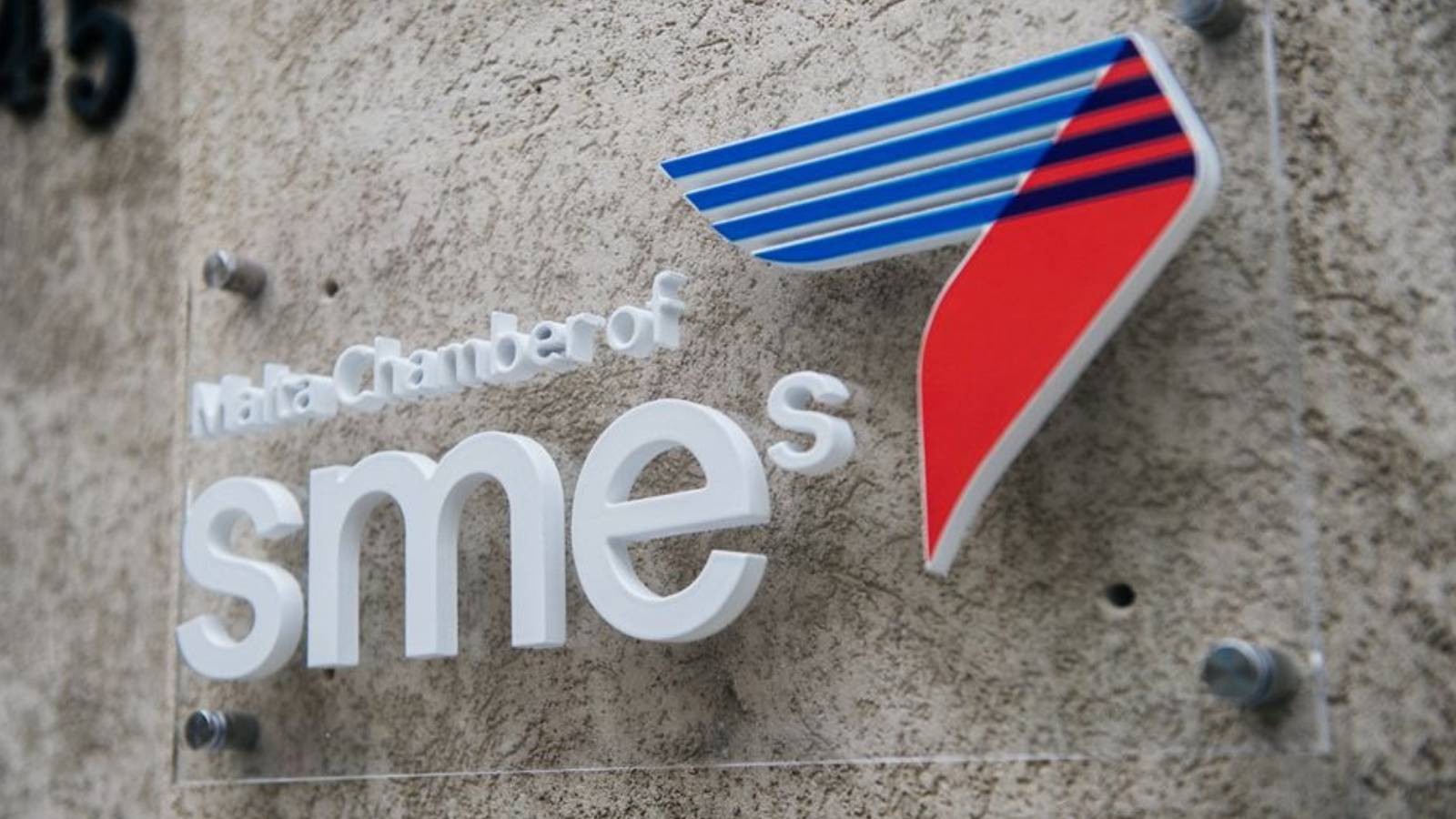 Employee shortage biggest problem faced by local businesses – SME ...