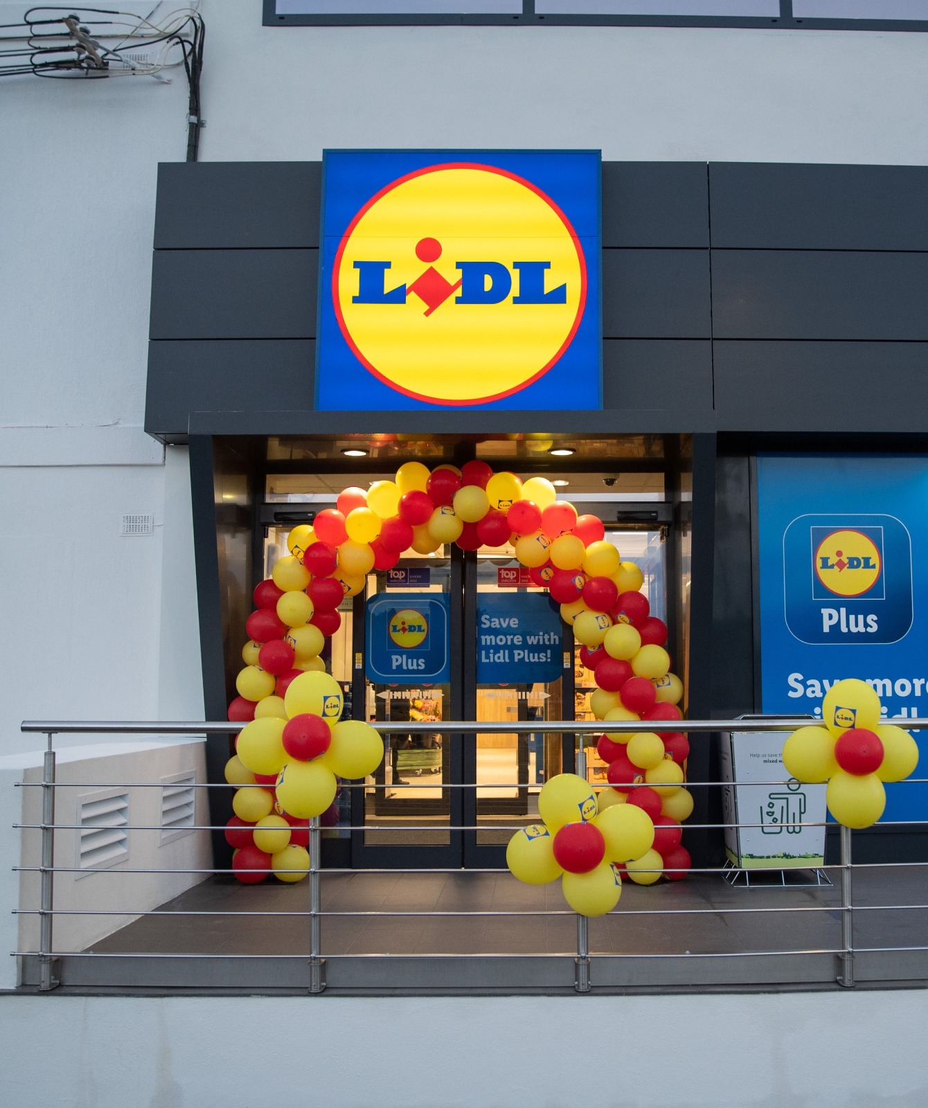 Maltas 10th Lidl Opens In Burmarrad