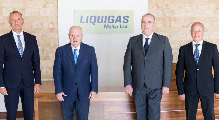 Liquigas Malta Chairman Louis A Farrugia (second from left) with Luciano Garbini in the presence of GASCO Energy CEO Paul Agius Delicata (first from l